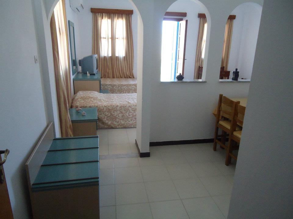 Symi Sun Apartments Luaran gambar